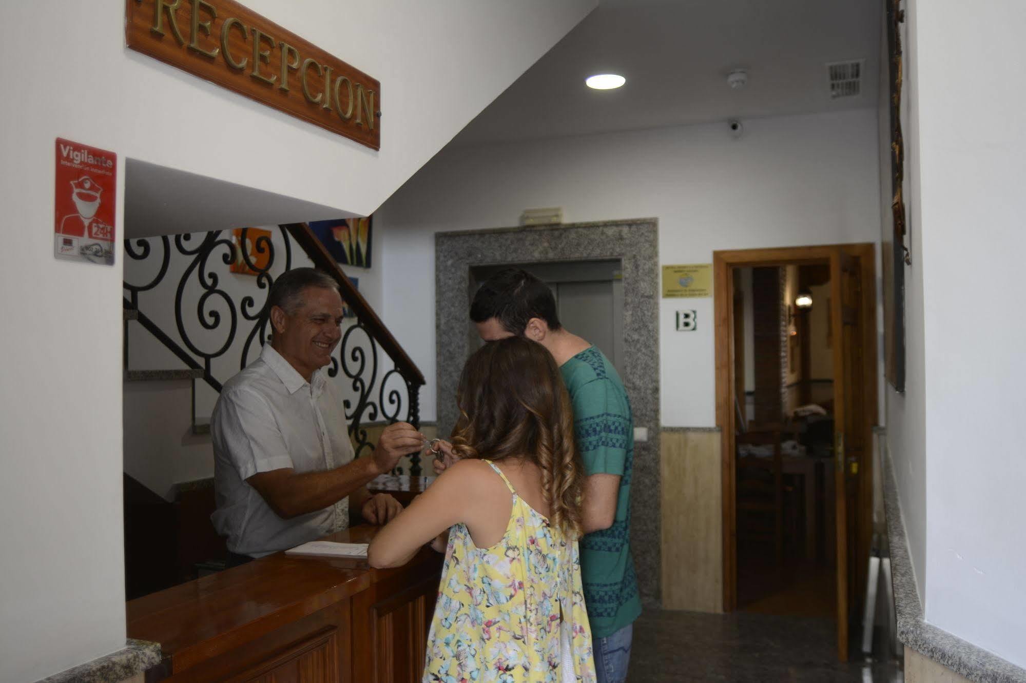 Hotel La Morena Fuengirola Exterior photo